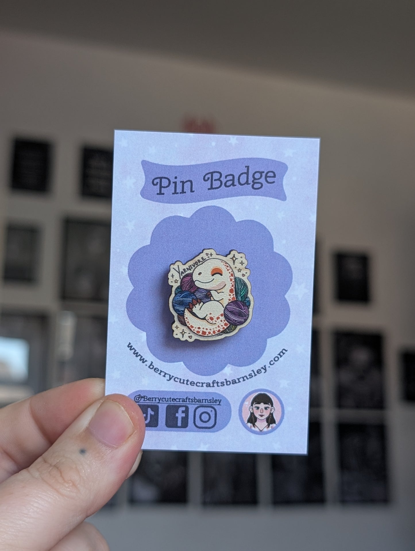 Wood Yarnivore Dino Pin badge