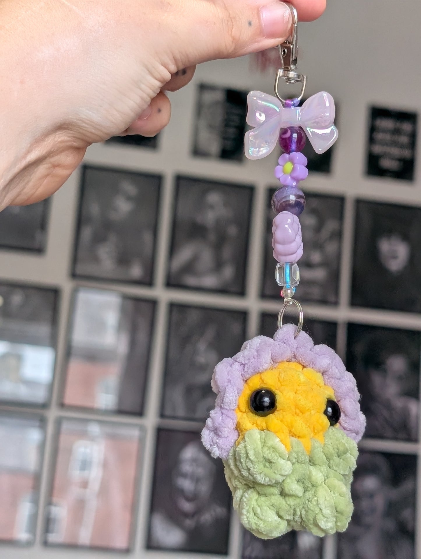 Flower charm keyrings