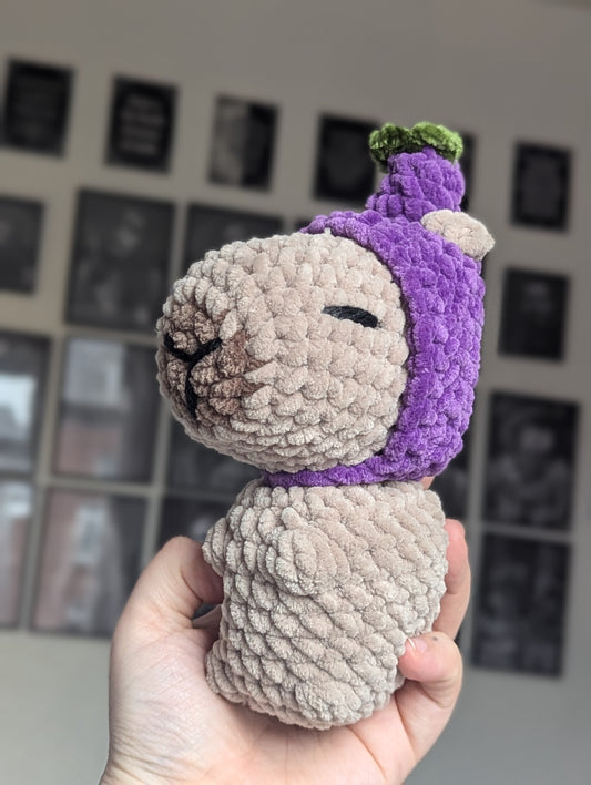 Aubergine hooded cappy