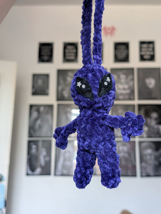 Alien bag charm Dark purple