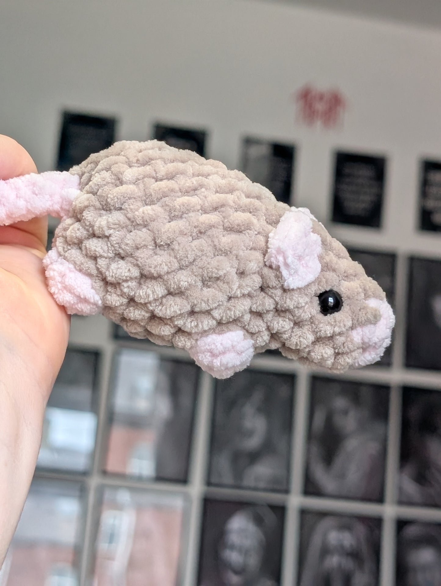 Ratty bag charm crochet