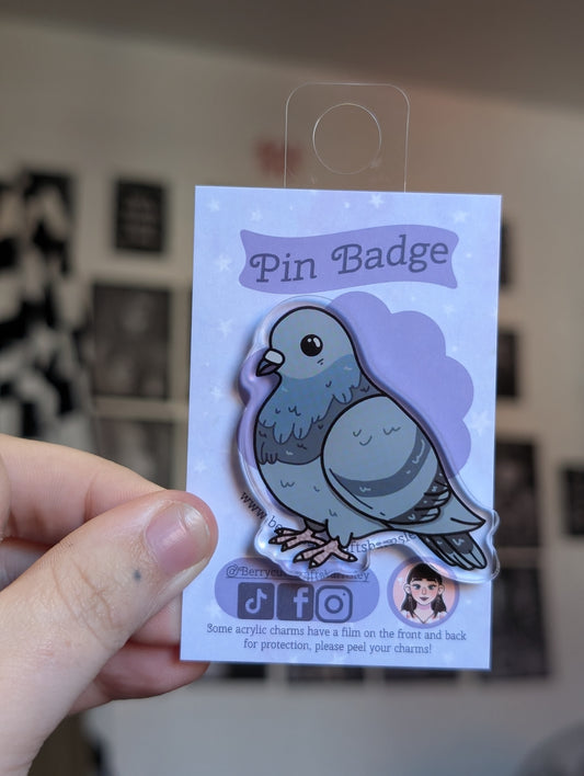 Gerard pigeon pin badge L