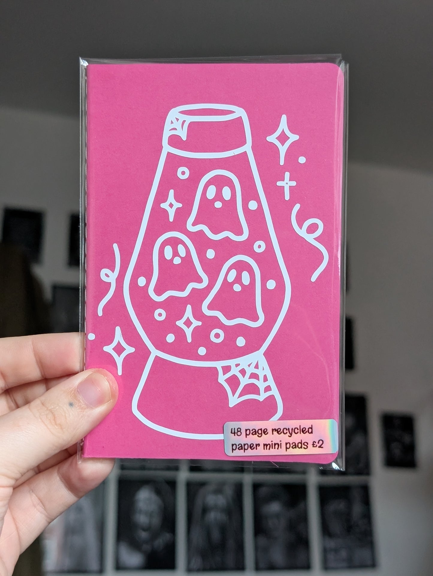 Mini lava lamp ghost pad pink