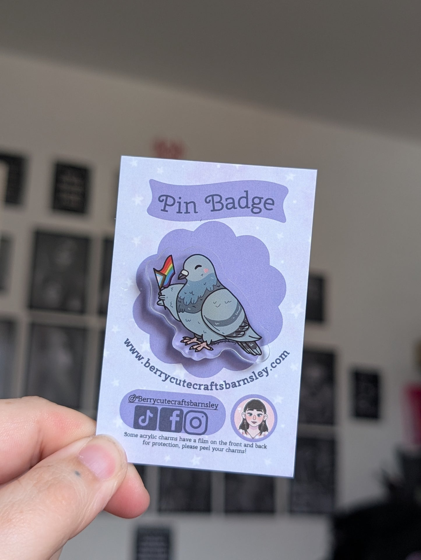 Pride pigeon 1.5" pin badge